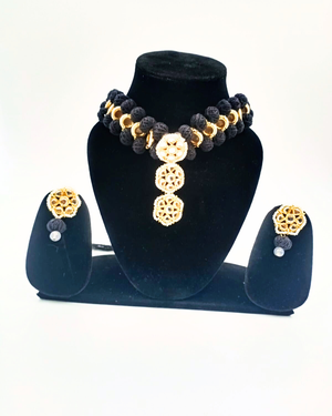 Kundan Cotton Beads Choker